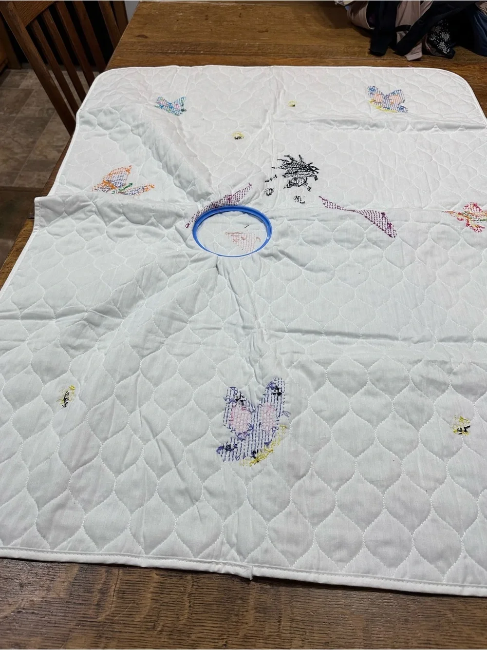 Disney vintage cross-stitch Eeyore &‎ Butterflies Baby Quilt Pattern 30%complete